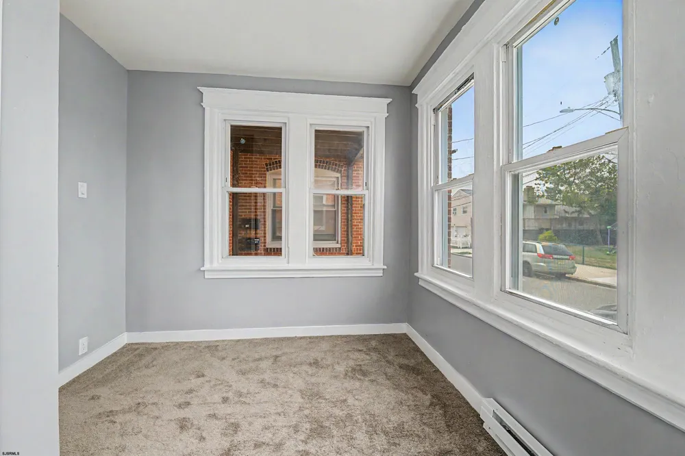121 N Kingston Ave Atlantic City, NJ 08401