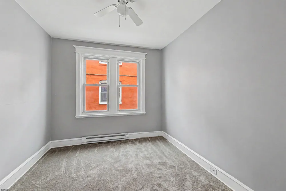 121 N Kingston Ave Atlantic City, NJ 08401
