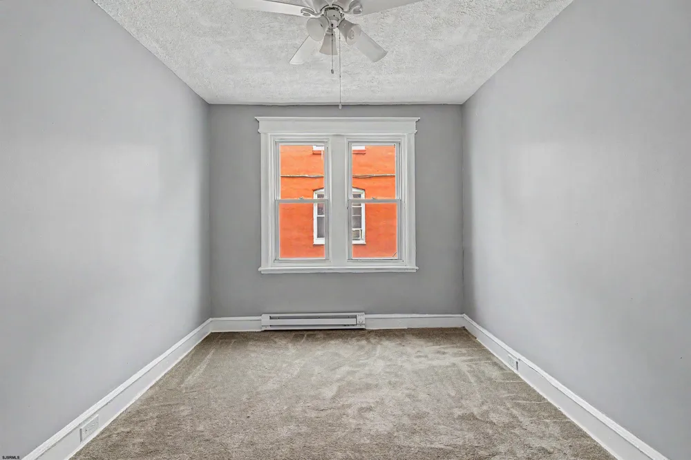 121 N Kingston Ave Atlantic City, NJ 08401