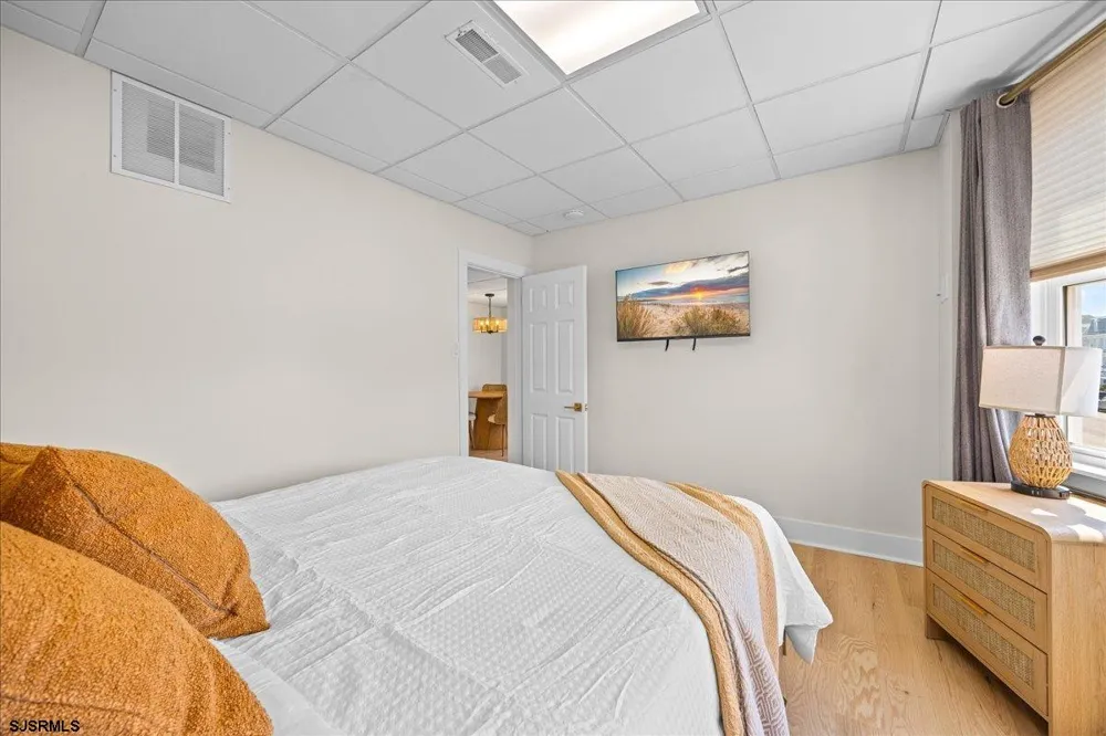 701 E 4th Street Ocean City, NJ 08226