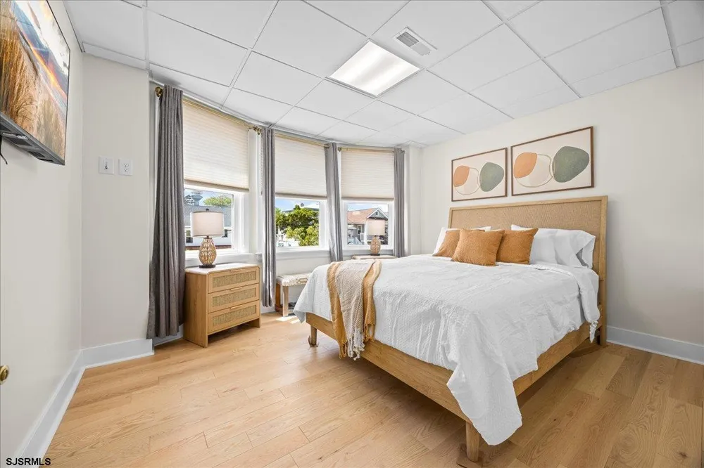 701 E 4th Street Ocean City, NJ 08226