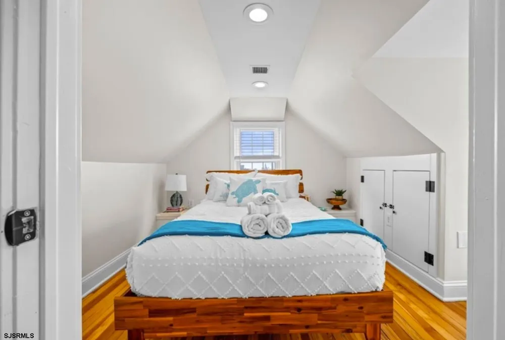1 E 10th Street Ocean City, NJ 08226