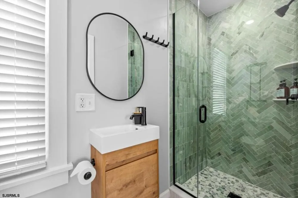 1 E 10th Street Ocean City, NJ 08226