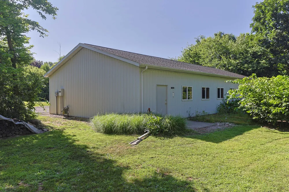 2274 Yankee Street Niles, MI 49120