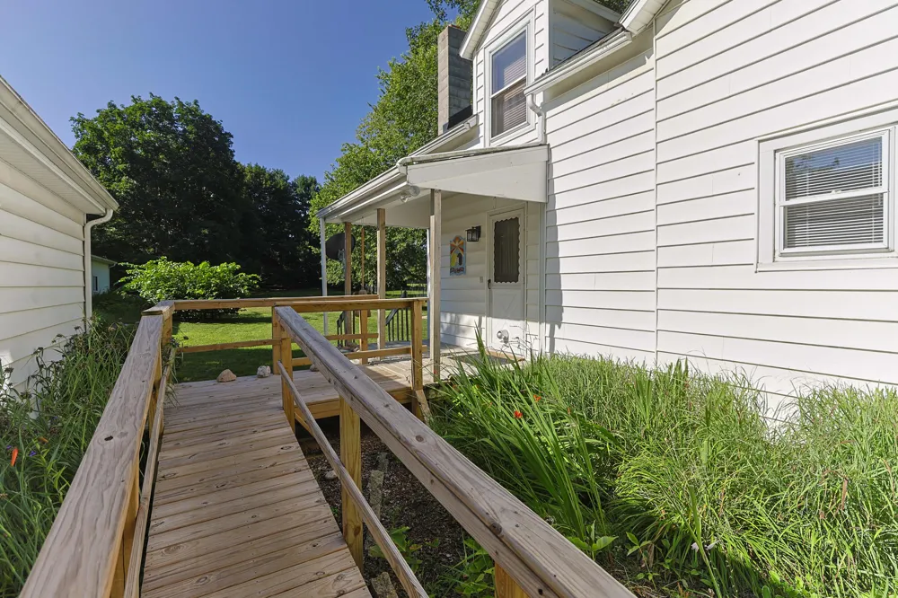 2274 Yankee Street Niles, MI 49120