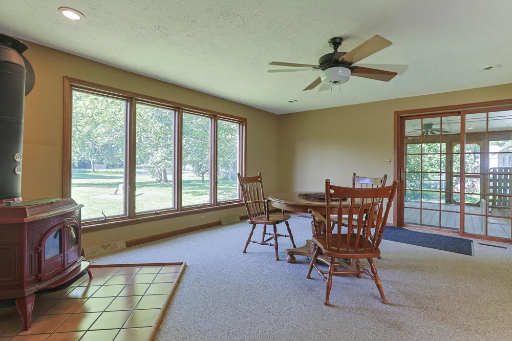 2274 Yankee Street Niles, MI 49120