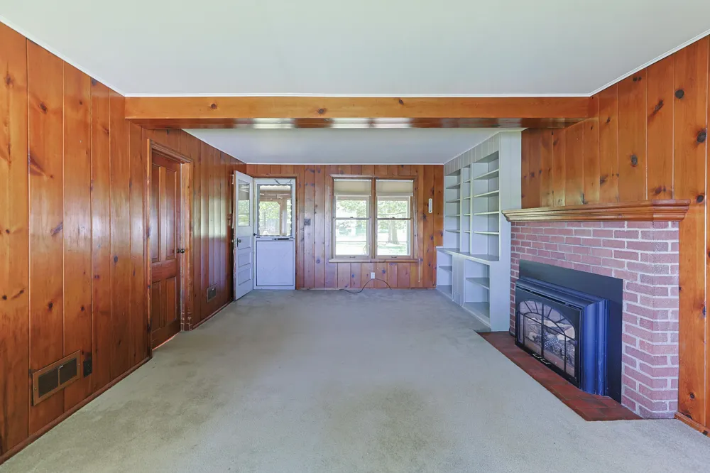 2274 Yankee Street Niles, MI 49120