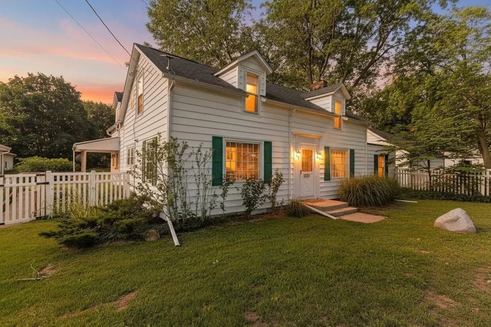 2274 Yankee Street Niles, MI 49120
