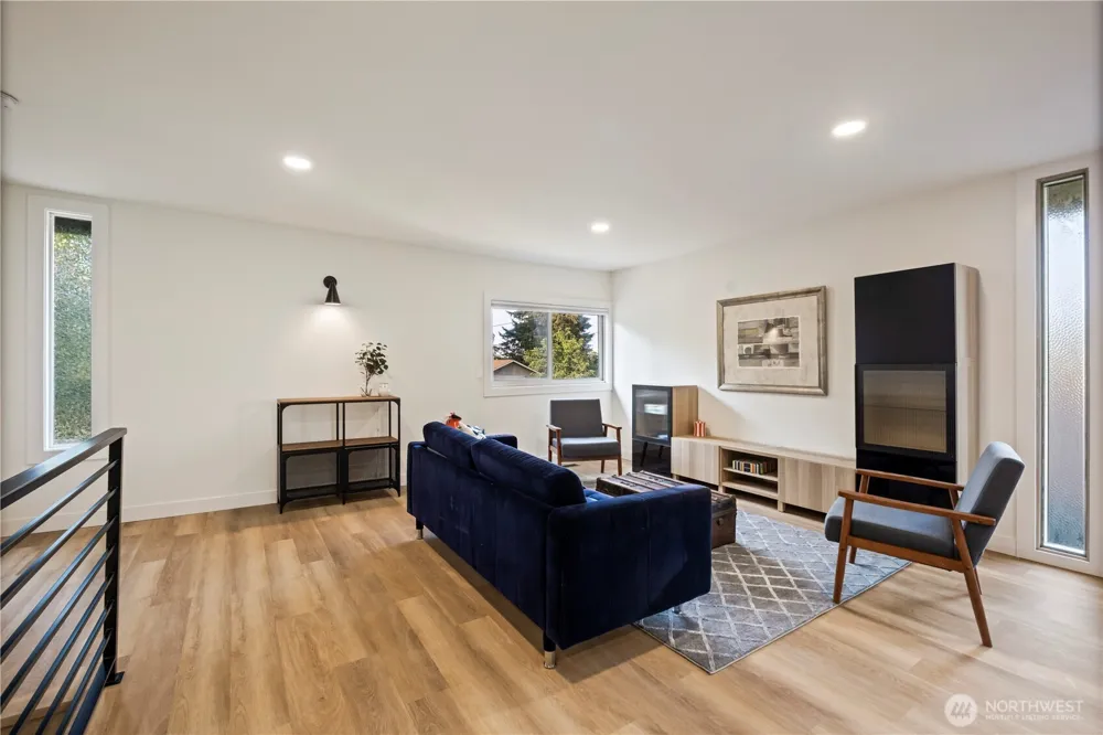 431 S 190th Street Burien, WA 98148