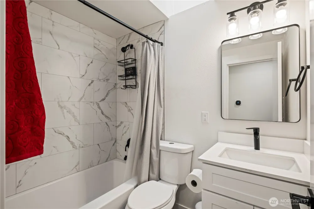 431 S 190th Street Burien, WA 98148