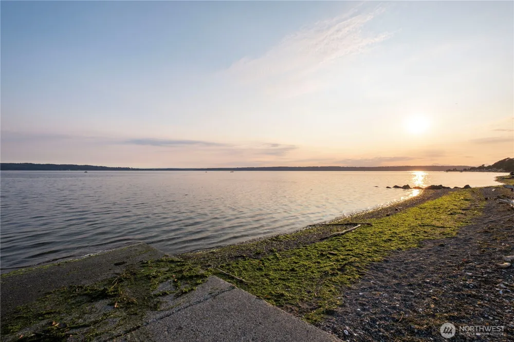 431 S 190th Street Burien, WA 98148