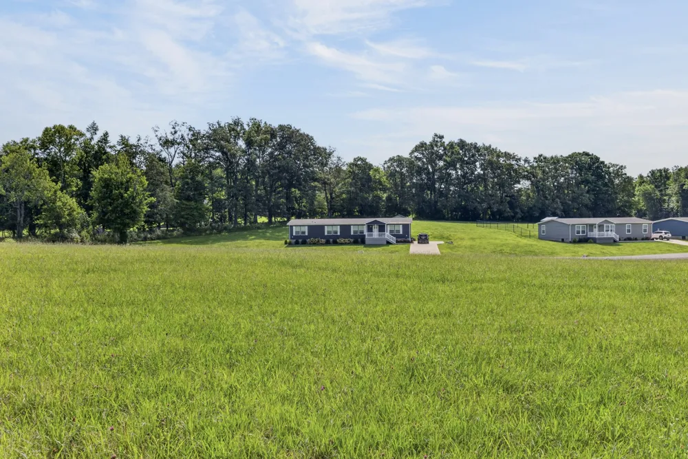 1433 Anna Maria Ln Cookeville, TN 38501