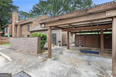 90 Willowick Drive