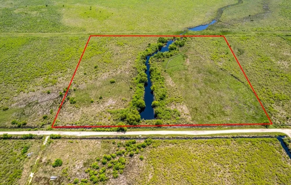 County Road 595 Off Angleton, TX 77515