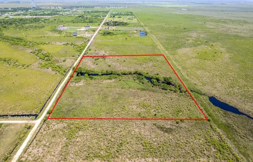County Road 595 Off Angleton, TX 77515