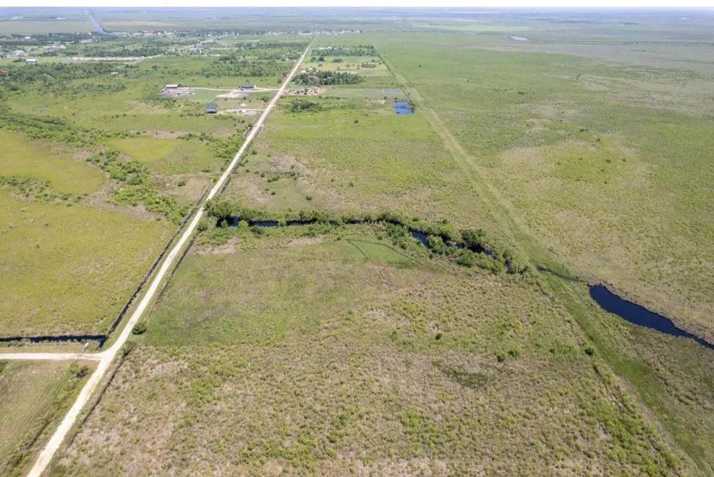 County Road 595 Off Angleton, TX 77515