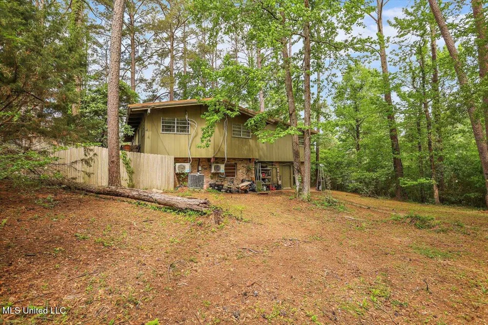 117 Sweetgum Lane Florence, MS 39073