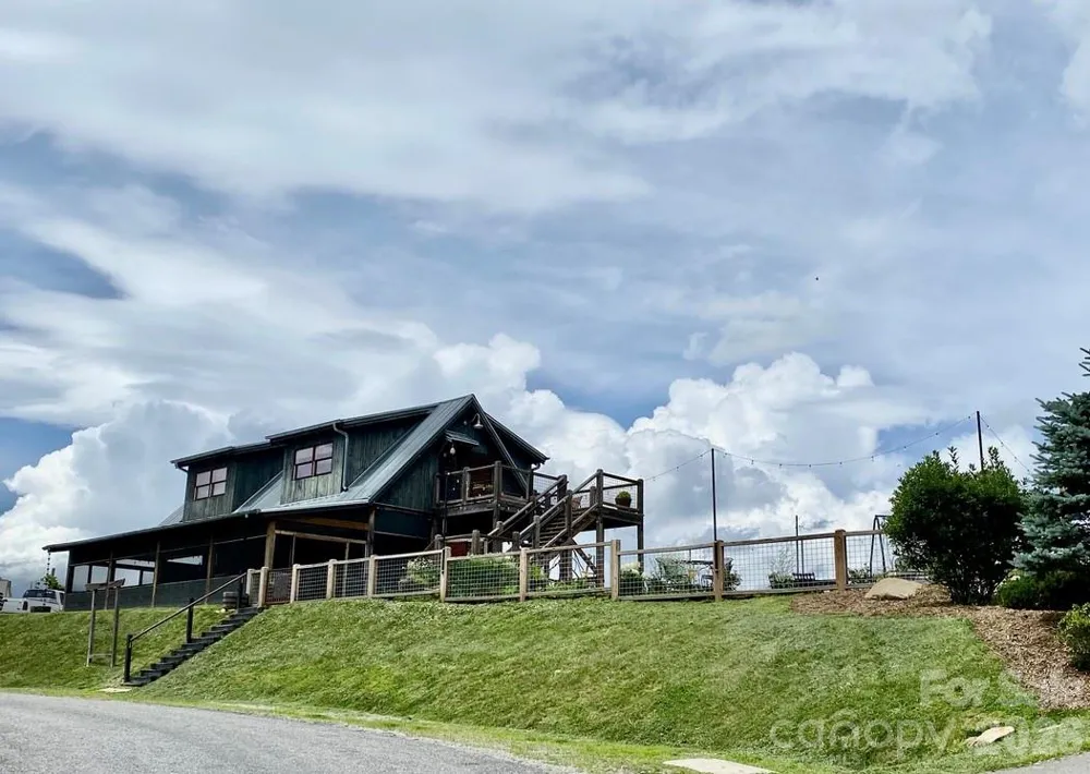 48 Sweet Fern Parkway #59 Asheville, NC 28804