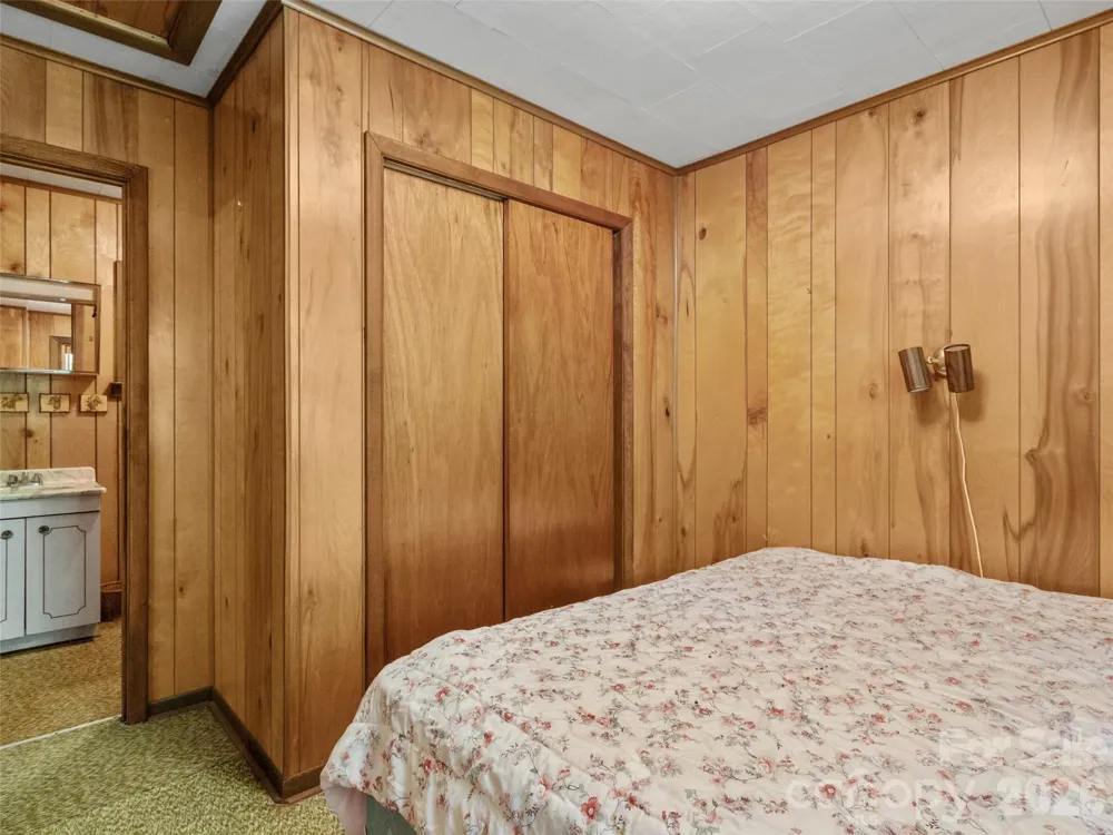 144 Florida Hill Drive Green Mountain, NC 28740