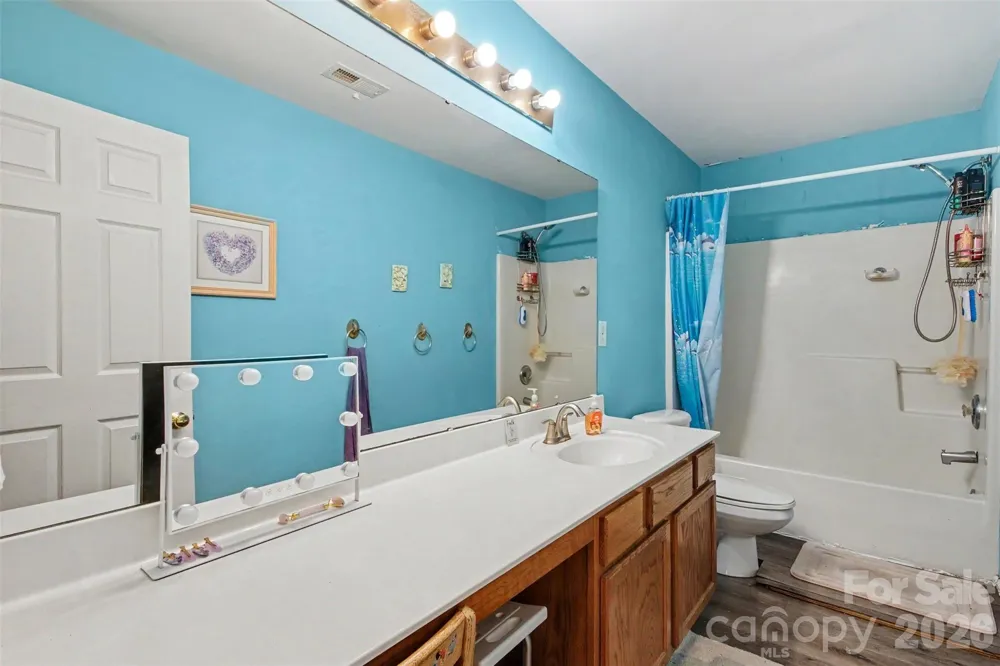 2026 Edenderry Drive Statesville, NC 28625