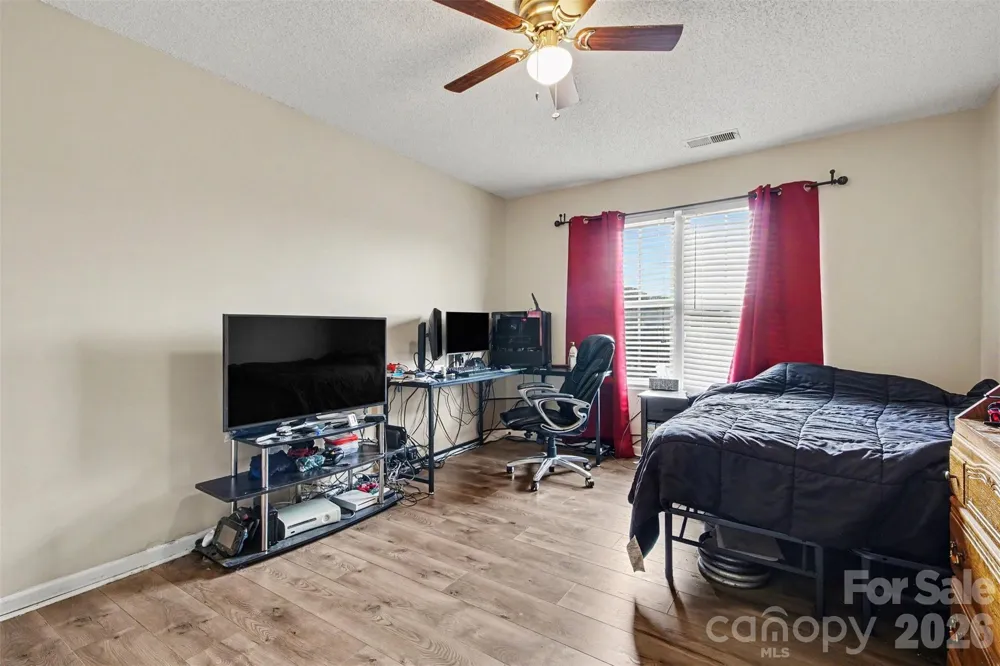 2026 Edenderry Drive Statesville, NC 28625