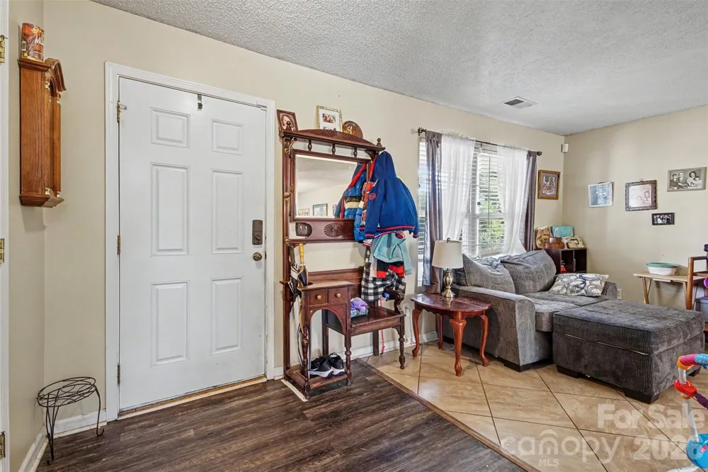 2026 Edenderry Drive Statesville, NC 28625