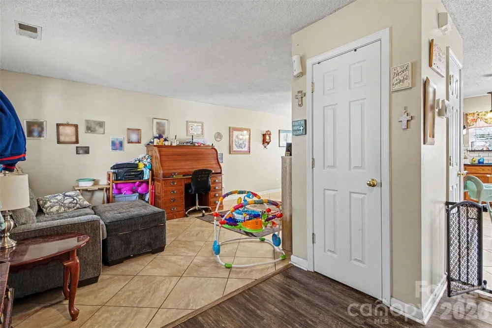 2026 Edenderry Drive Statesville, NC 28625