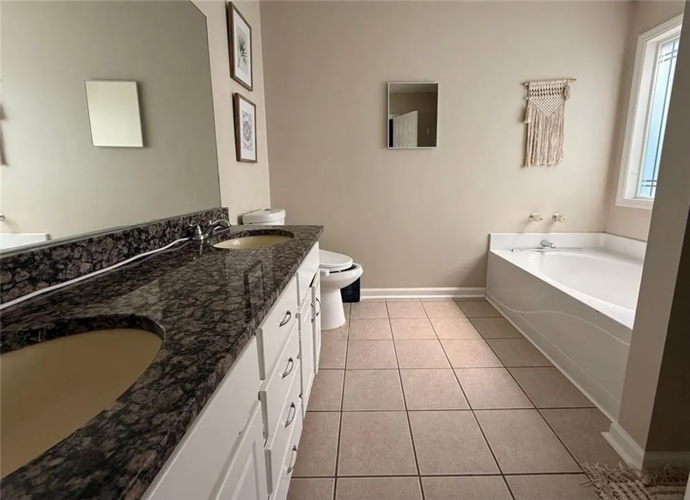 419 Etowah Valley Way Woodstock, GA 30189