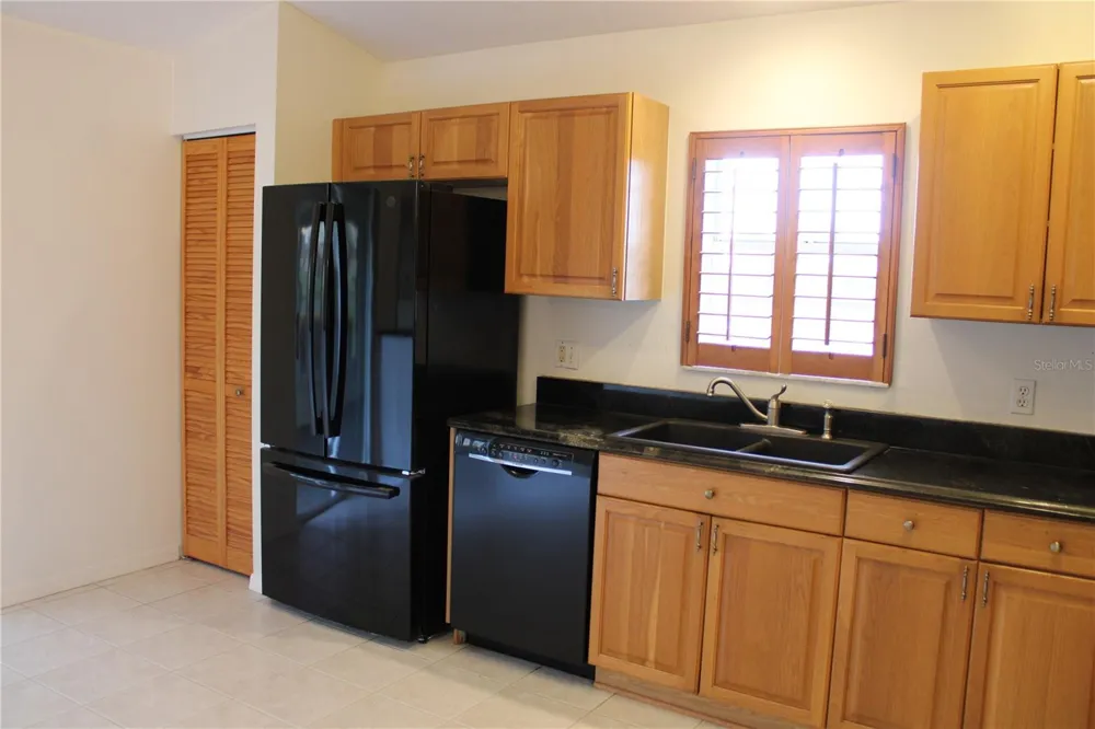 1702 FAIRWAY TRACE #1702 Palmetto, FL 34221