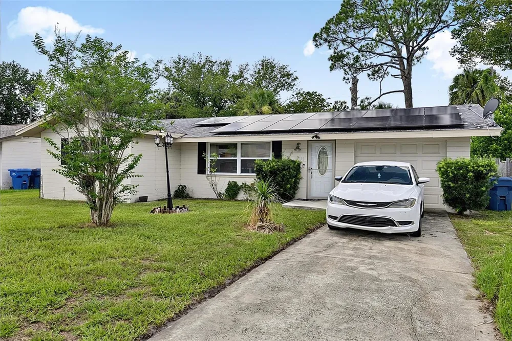 1508 WILDROSE LANE Daytona Beach, FL 32117