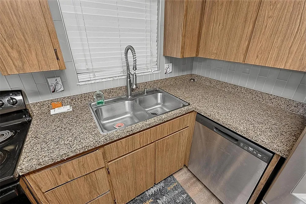 1508 WILDROSE LANE Daytona Beach, FL 32117