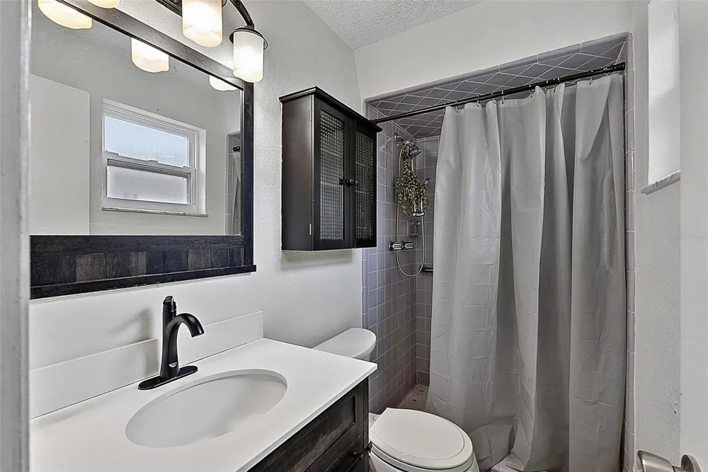 1508 WILDROSE LANE Daytona Beach, FL 32117