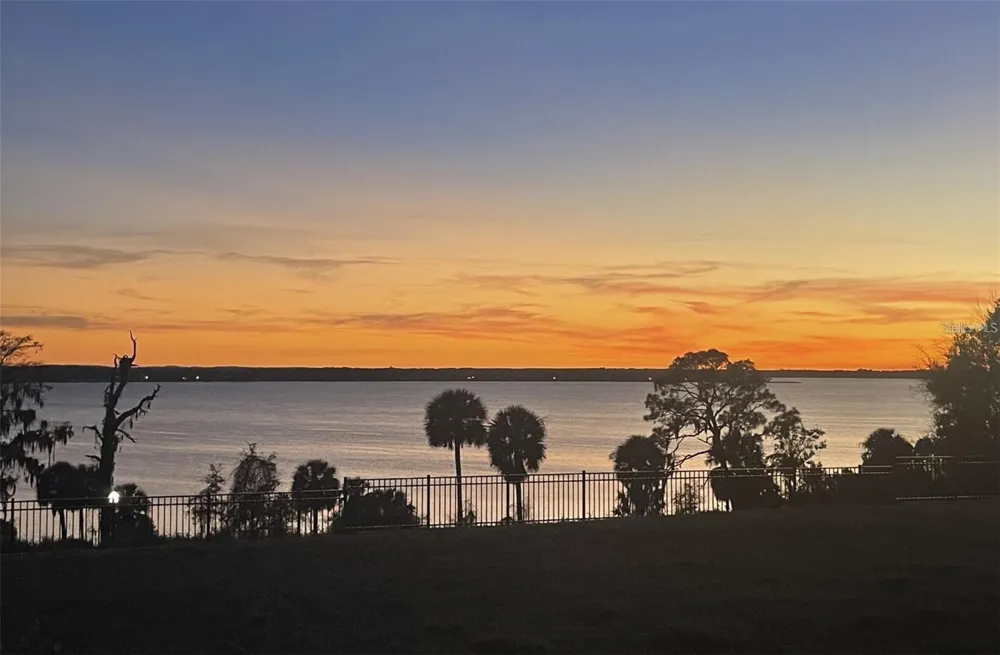 650 W 11TH AVENUE Mount Dora, FL 32757