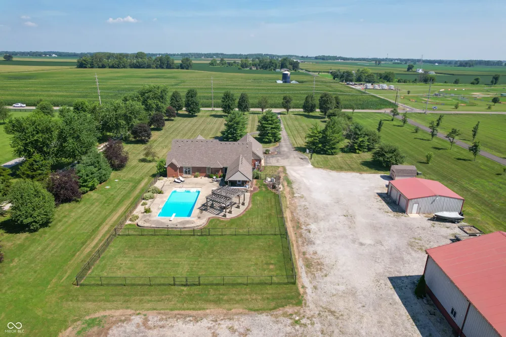 5425 E 700 Franklin, IN 46131