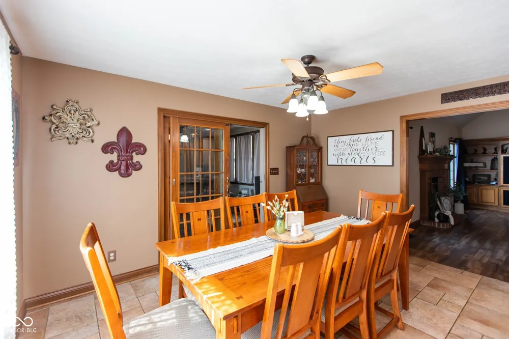 5425 E 700 Franklin, IN 46131
