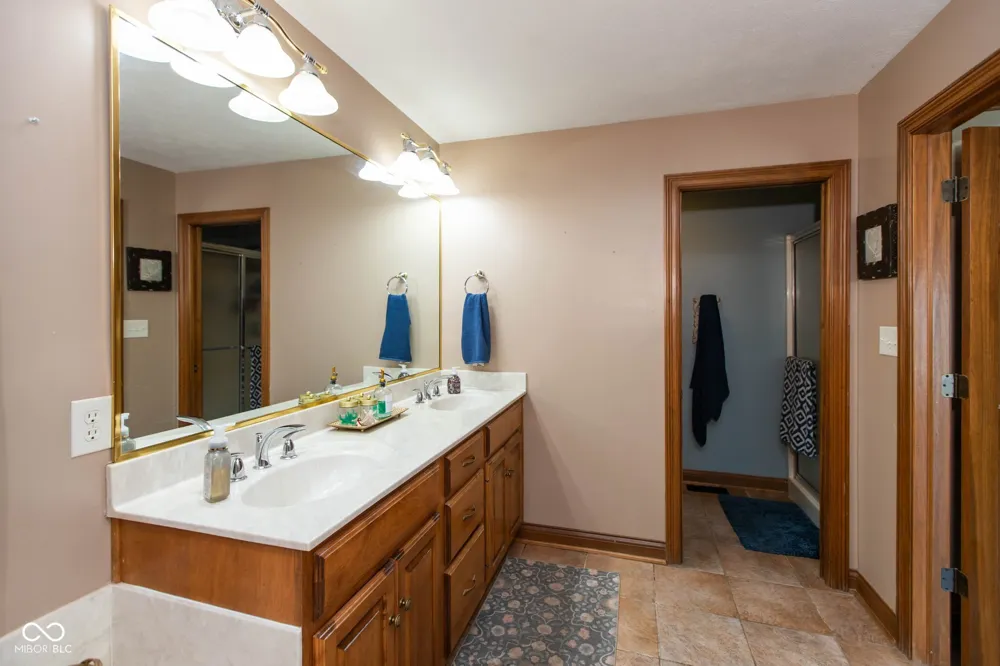 5425 E 700 Franklin, IN 46131