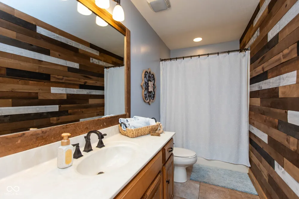 5425 E 700 Franklin, IN 46131