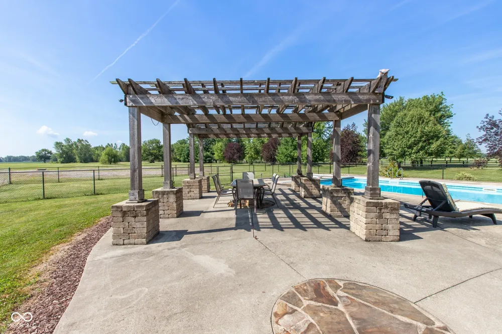 5425 E 700 Franklin, IN 46131