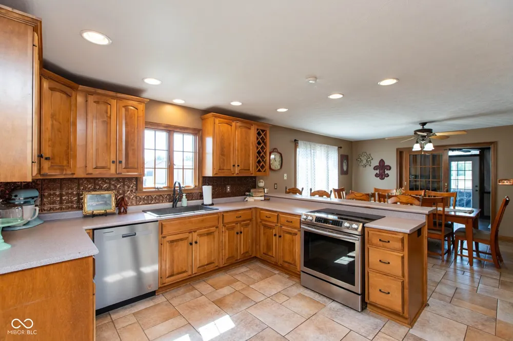 5425 E 700 Franklin, IN 46131