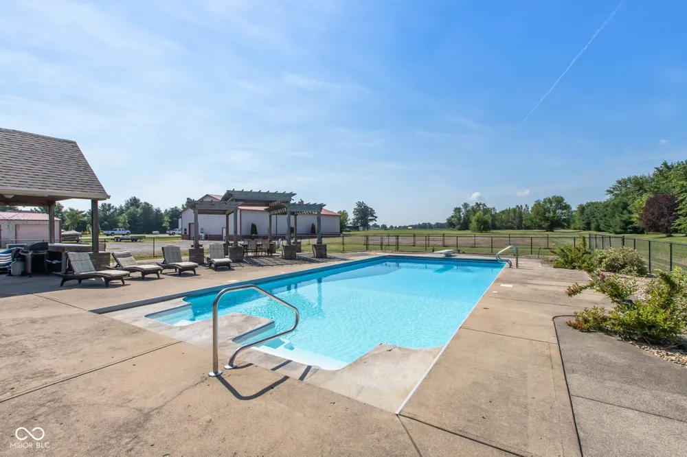 5425 E 700 Franklin, IN 46131