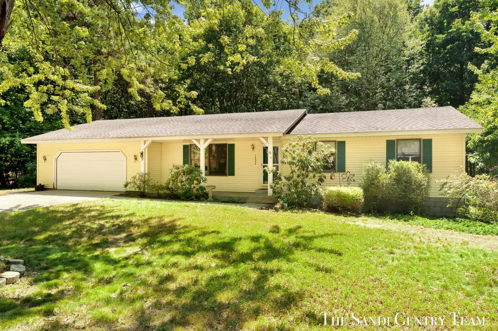 14504 Cameron Court Grand Haven, MI 49417
