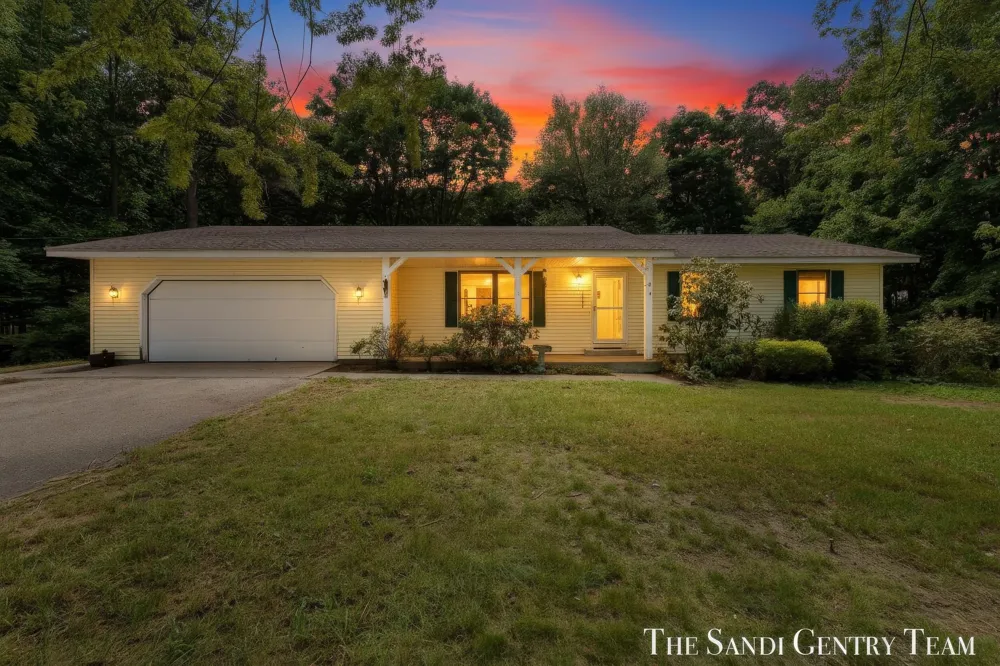 14504 Cameron Court Grand Haven, MI 49417