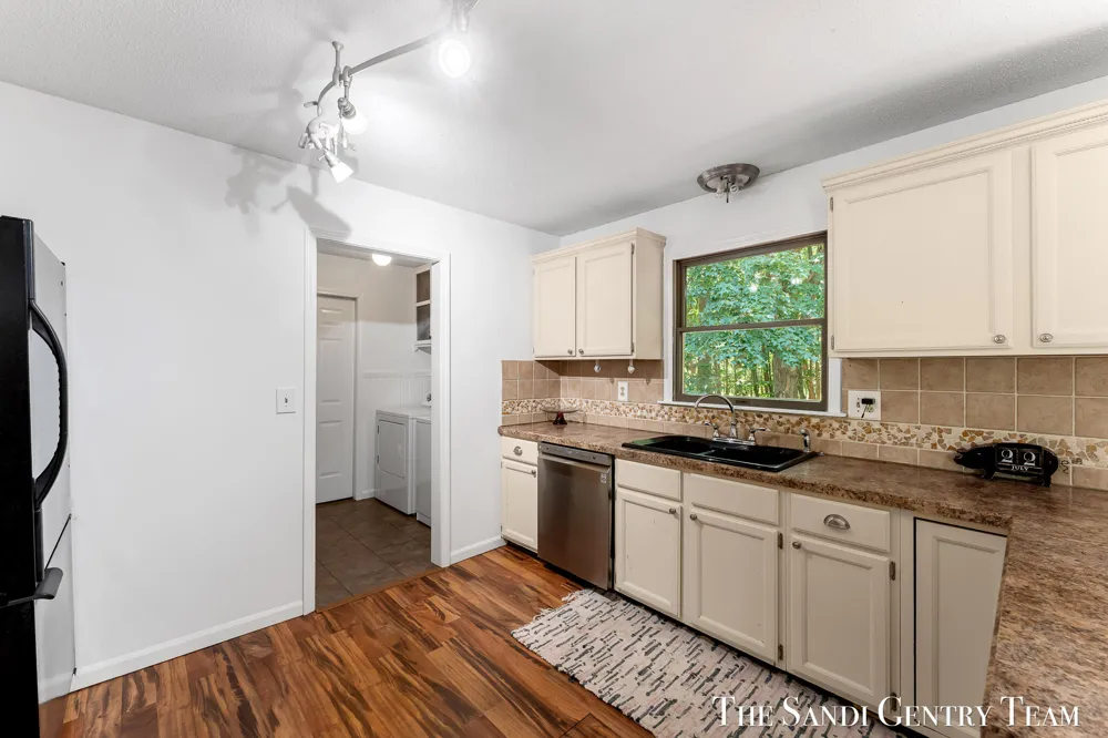 14504 Cameron Court Grand Haven, MI 49417
