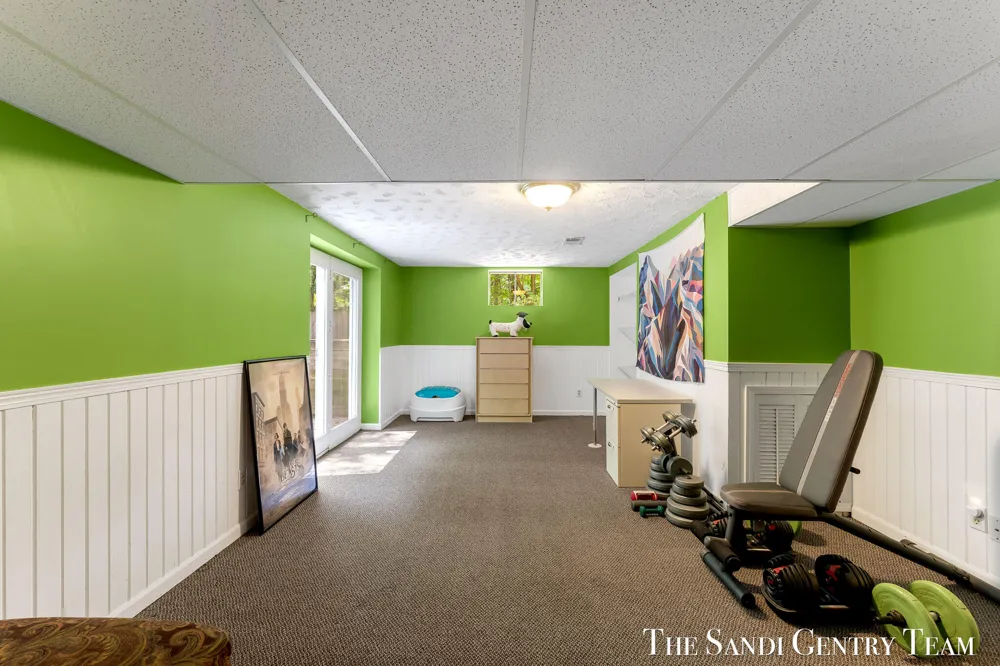14504 Cameron Court Grand Haven, MI 49417