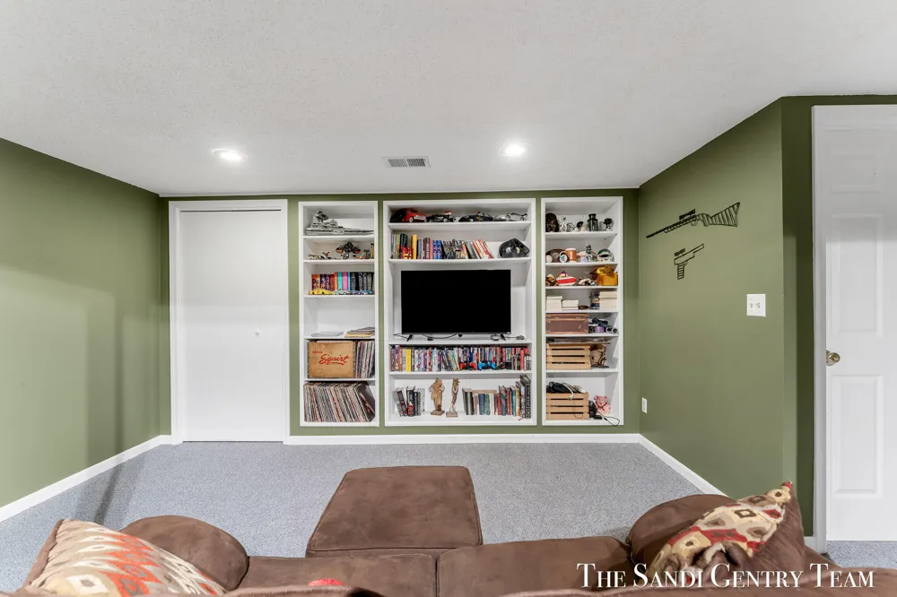 14504 Cameron Court Grand Haven, MI 49417