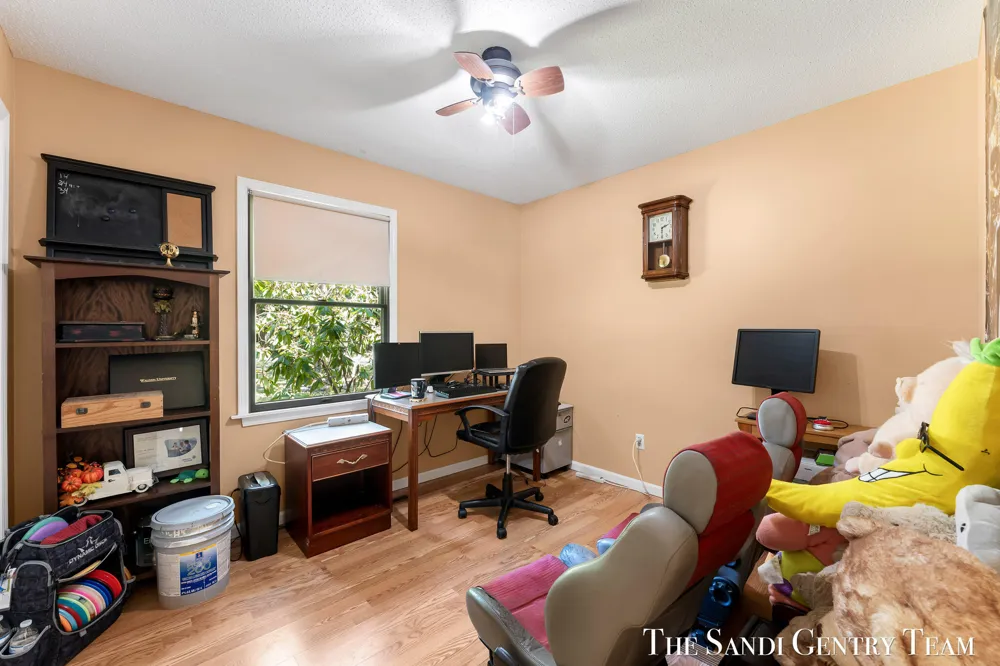 14504 Cameron Court Grand Haven, MI 49417
