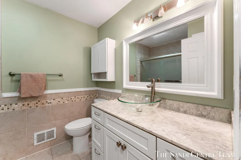 14504 Cameron Court Grand Haven, MI 49417