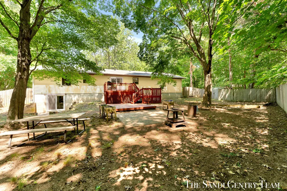 14504 Cameron Court Grand Haven, MI 49417