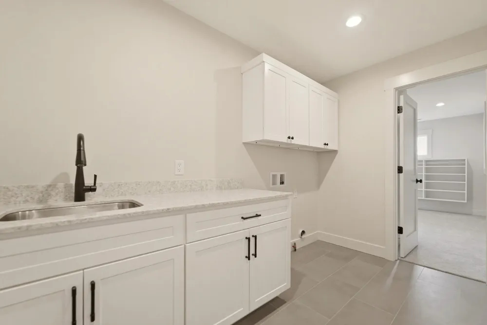 8450 W 105th Avenue St. John, IN 46373