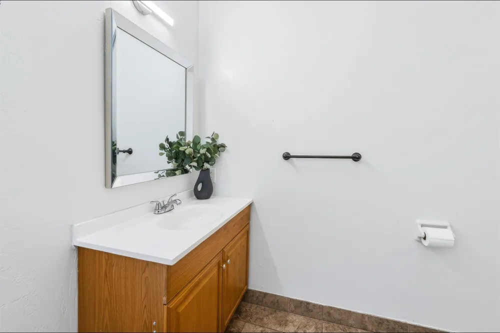 1767 Gettysburg Avenue Clovis, CA 93611